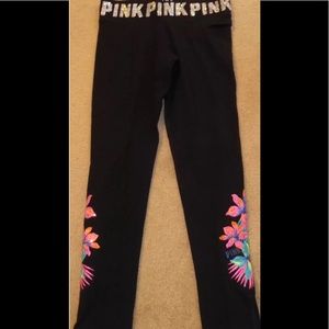 Victoria Secret PINK Black yoga leggings medium